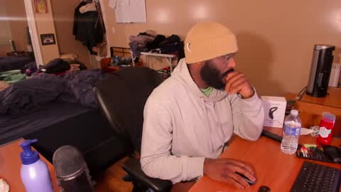 Snapshot of mrchuckdailyxxx chatting on December 23, 2:02 am Chuck Daily online show from December 23, 2:02 am