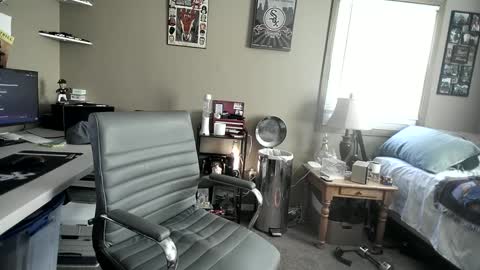 Snapshot of mrclean_55 chatting on September 17, 9:05 pm MrClean55 online show from September 17, 9:05 pm