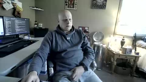 Snapshot of mrclean_55 chatting on October 24, 4:03 pm MrClean55 online show from October 24, 4:03 pm