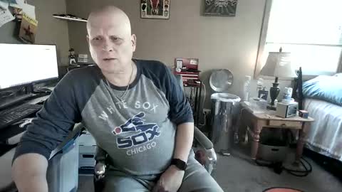 Snapshot of mrclean_55 chatting on November 3, 4:41 pm MrClean55 online show from November 3, 4:41 pm