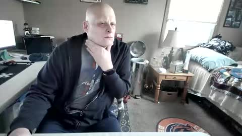 Snapshot of mrclean_55 chatting on December 1, 7:41 pm MrClean55 online show from December 1, 7:41 pm