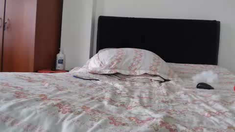 mrcock_col online show from September 18, 6:43 pm