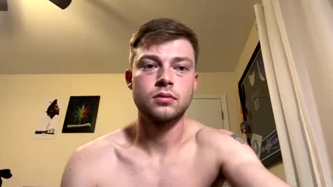 Snapshot of mrcoolguy68 chatting on January 15, 1:31 pm mrcoolguy68 online show from January 15, 1:31 pm