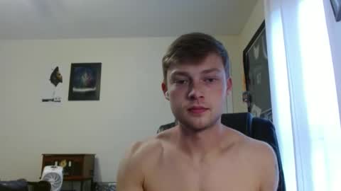 Snapshot of mrcoolguy68 chatting on February 10, 6:45 pm mrcoolguy68 online show from February 10, 6:45 pm