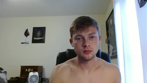 Snapshot of mrcoolguy68 chatting on February 12, 7:56 pm mrcoolguy68 online show from February 12, 7:56 pm