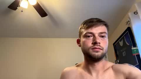 mrcoolguy68 online show from June 10, 4:28 pm