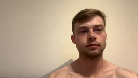 mrcoolguy68 online show from June 17, 2:18 pm