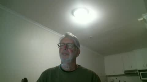 mrcreek1531 online show from April 28, 9:14 am