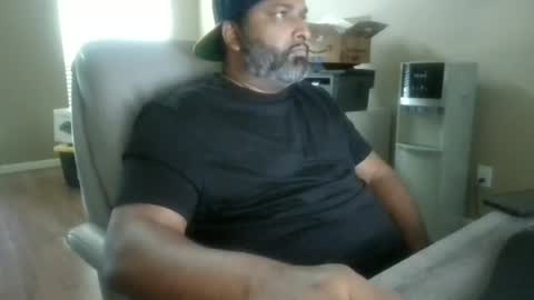 mrdelite1234 online show from August 3, 2:44 pm