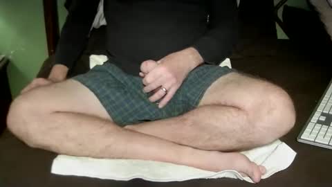 mrericsmith  email hidnnn online show from November 18, 11:47 am