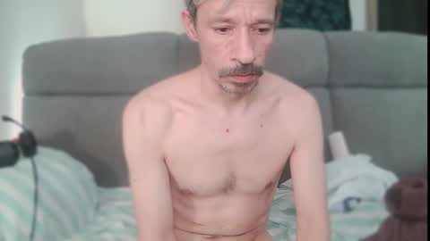 Snapshot of mreurope69 chatting on February 15, 5:30 am I am Hardy online show from February 15, 5:30 am