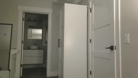 Snapshot of mrf388 chatting on January 4, 6:41 am IwantU2WatchME online show from January 4, 6:41 am