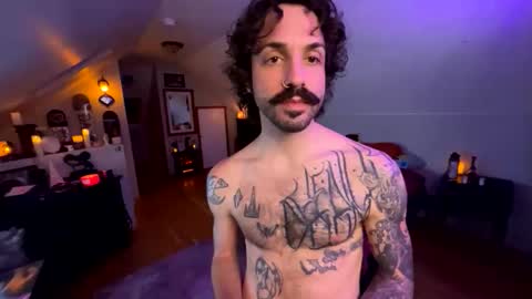 Snapshot of mrfanceypants chatting on March 11, 6:19 am mrfanceypants online show from March 11, 6:19 am