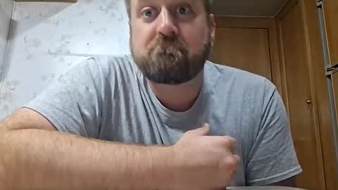 Snapshot of mrfreeze6767 chatting on October 13, 3:06 am mrfreeze6767 online show from October 13, 3:06 am