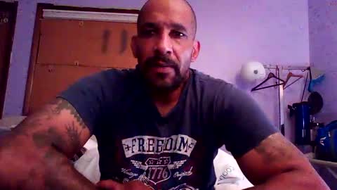 Snapshot of mrfuckyourite chatting on October 5, 5:44 pm mrfuckyourite online show from October 5, 5:44 pm