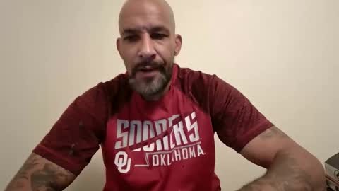 Snapshot of mrfuckyourite chatting on November 2, 4:31 pm mrfuckyourite online show from November 2, 4:31 pm