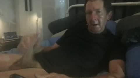 Snapshot of mrgray11xxx chatting on October 30, 7:25 pm mrgray11xxx aussie online show from October 30, 7:25 pm