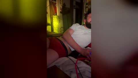 mrgreen900261 online show from May 5, 1:13 am