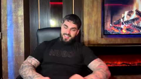 mrkarlhot99 online show from January 5, 5:27 pm