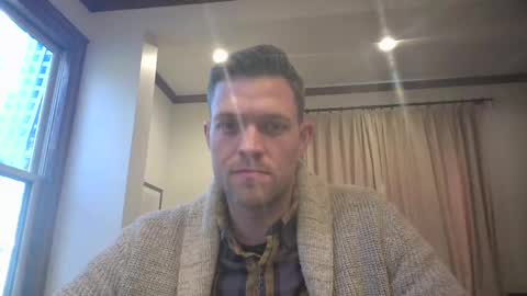 Snapshot of mrkenridge chatting on November 17, 7:41 pm mrkenridge online show from November 17, 7:41 pm