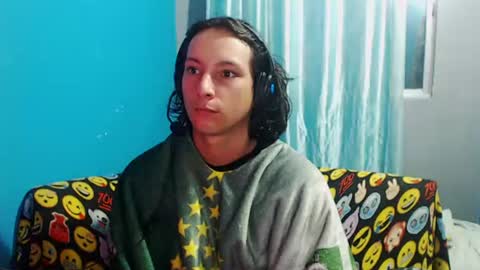 Snapshot of mrkingsaintx chatting on July 20, 10:39 am DEIVI online show from July 20, 10:39 am