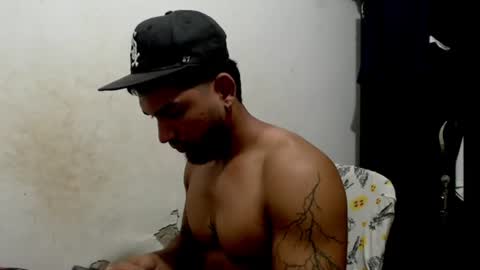 Mrlevrone1 online show from June 24, 2:38 pm