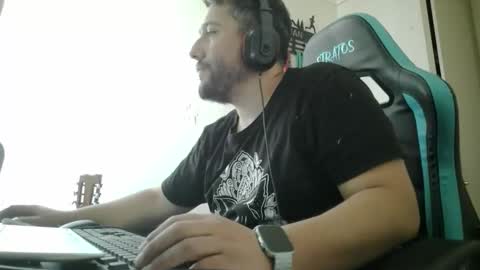 Snapshot of mrlilnice chatting on January 16, 12:42 pm mrlilnice online show from January 16, 12:42 pm