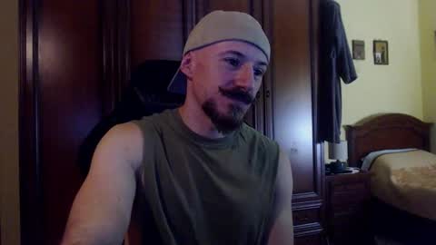 Snapshot of mrman0223 chatting on November 20, 1:00 pm Antony online show from November 20, 1:00 pm