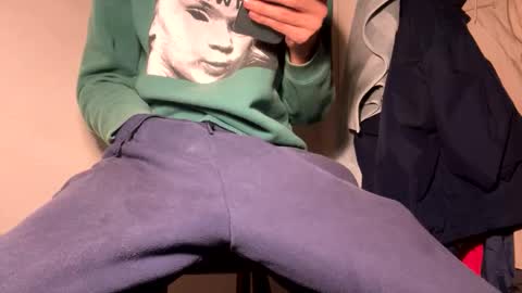 James online show from October 14, 4:02 am