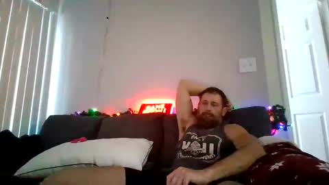 Snapshot of mrmountainman91 chatting on December 21, 9:00 pm mrmountainman91 online show from December 21, 9:00 pm