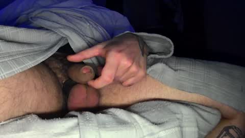 Snapshot of mrn0ice chatting on January 29, 1:37 am MR NO ICE online show from January 29, 1:37 am