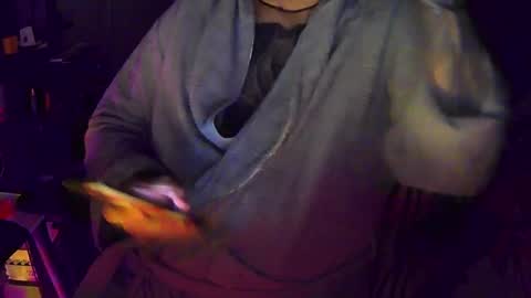 Snapshot of mrn0ice chatting on February 17, 8:58 pm MR NO ICE online show from February 17, 8:58 pm