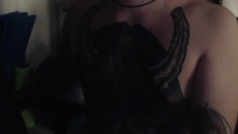 Snapshot of mrn0ice chatting on November 26, 3:13 pm MR NO ICE online show from November 26, 3:13 pm