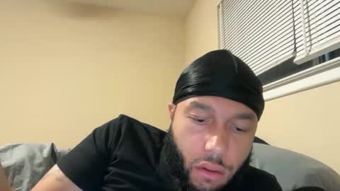 Snapshot of mrnuts24 chatting on October 23, 10:58 am mrnuts24 online show from October 23, 10:58 am