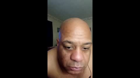 Snapshot of mrpleaseyouright chatting on December 18, 7:03 am mrpleaseyouright online show from December 18, 7:03 am