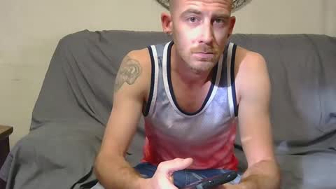 Snapshot of mrporno999 chatting on December 21, 2:57 pm mrporno999 online show from December 21, 2:57 pm