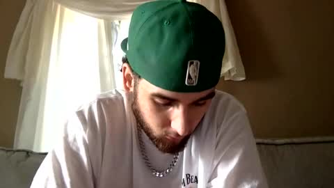 Snapshot of mrr_luxxe chatting on October 25, 1:40 pm mrr_luxxe online show from October 25, 1:40 pm