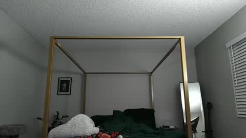 Snapshot of mrricomustachio chatting on December 6, 5:09 am Rico online show from December 6, 5:09 am