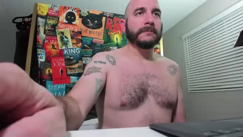 Snapshot of mrricomustachio chatting on January 1, 4:50 am Rico online show from January 1, 4:50 am