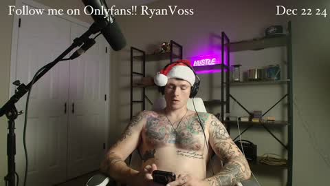 Snapshot of mrryanvoss chatting on December 22, 9:42 pm Mr Ryan Voss online show from December 22, 9:42 pm