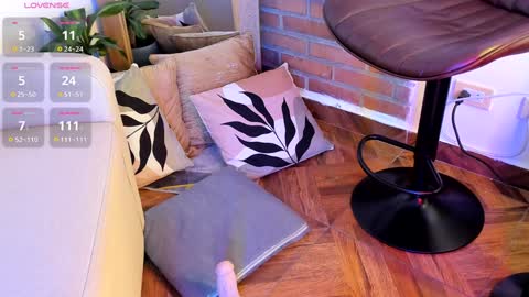 Griseld   online show from February 7, 10:30 pm