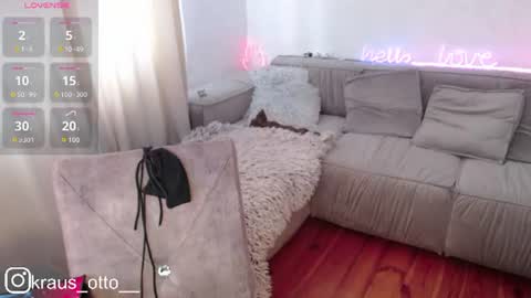 mrs kitty69 online show from July 17, 9:16 am