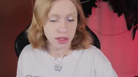 Snapshot of mrs_mills chatting on November 2, 5:43 am Barbie online show from November 2, 5:43 am