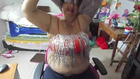 Snapshot of mrs_mommy chatting on September 21, 11:17 pm mrs_mommy online show from September 21, 11:17 pm