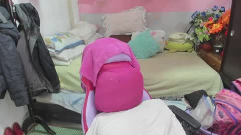 mrs_mommy online show from May 13, 6:38 pm