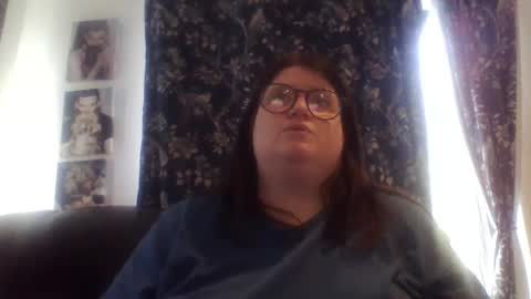 bigcurvybeauty online show from May 18, 12:33 pm