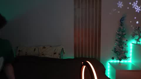 Snapshot of mrstenderbeast chatting on December 19, 3:30 pm YOUR OWNER online show from December 19, 3:30 pm