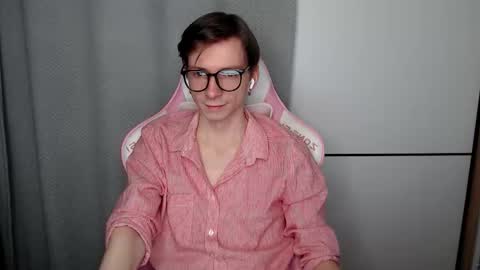 Shy Boy  online show from December 1, 9:58 am