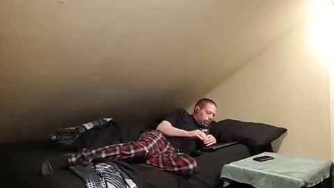 mrxhere online show from April 7, 6:52 pm