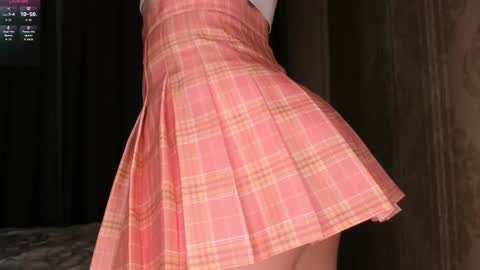 Eva 3 online show from January 9, 12:30 pm